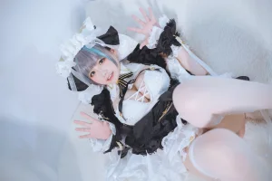 《柴郡》｜阿半今天很开心 · 42张写真