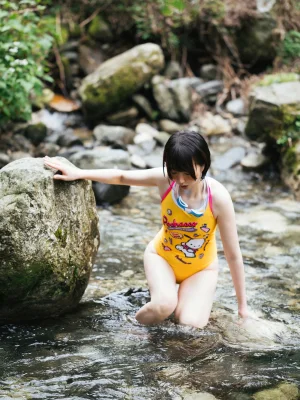 《夏の小川》｜雫しずく · 72张写真