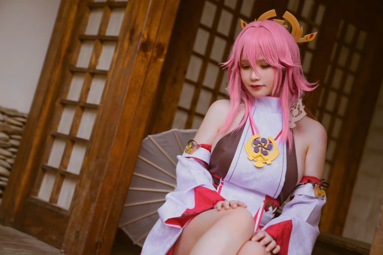 《八重神子Cosplay集》｜前羽 · 36张写真