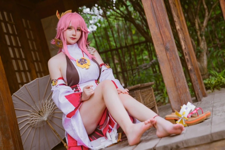 《八重神子Cosplay集》｜前羽 · 36张写真