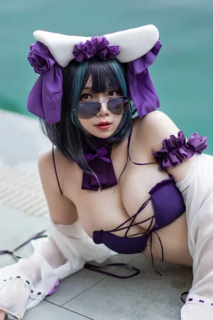 《舰长 柴郡泳装》｜末夜 · 31张写真