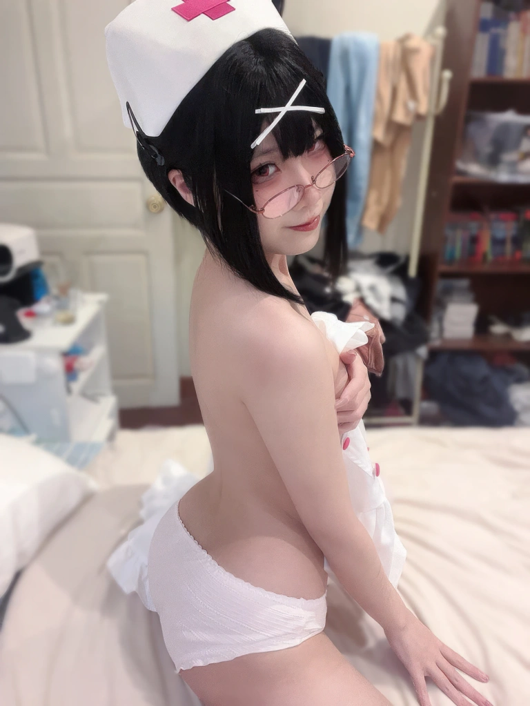 《夜勤小护士》｜清水凪 · 31张写真