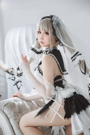 《可畏礼服》｜焖焖碳 · 33张写真