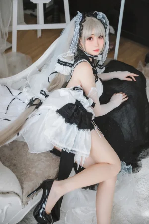 《可畏礼服》｜焖焖碳 · 33张写真