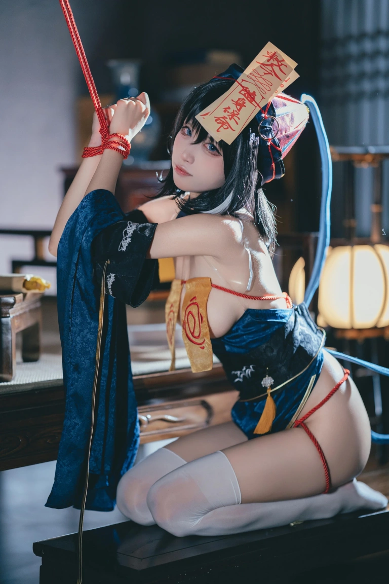 《华甲僵尸》｜三無人型 · 34张写真