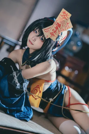《华甲僵尸》｜三無人型 · 34张写真
