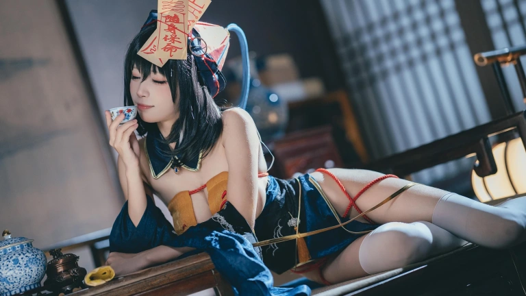 《华甲僵尸》｜三無人型 · 34张写真