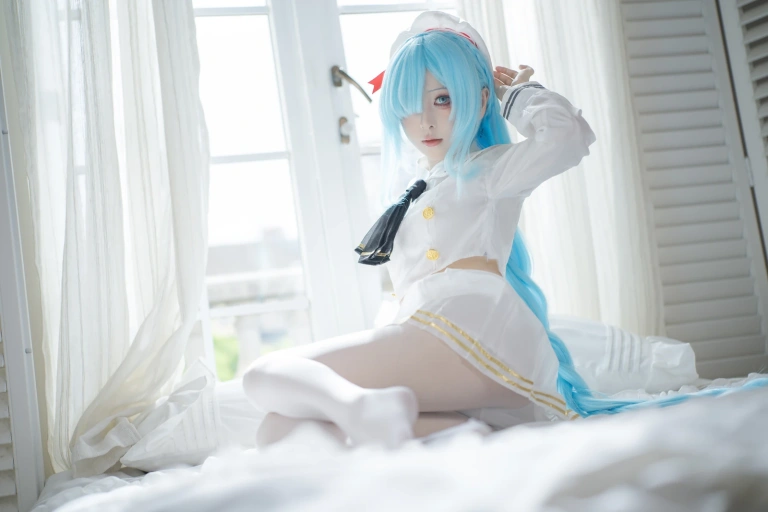 《碧蓝航线 雅努斯水手服》｜矢量鱼 · 38张写真