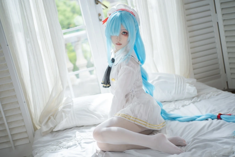 《碧蓝航线 雅努斯水手服》｜矢量鱼 · 38张写真