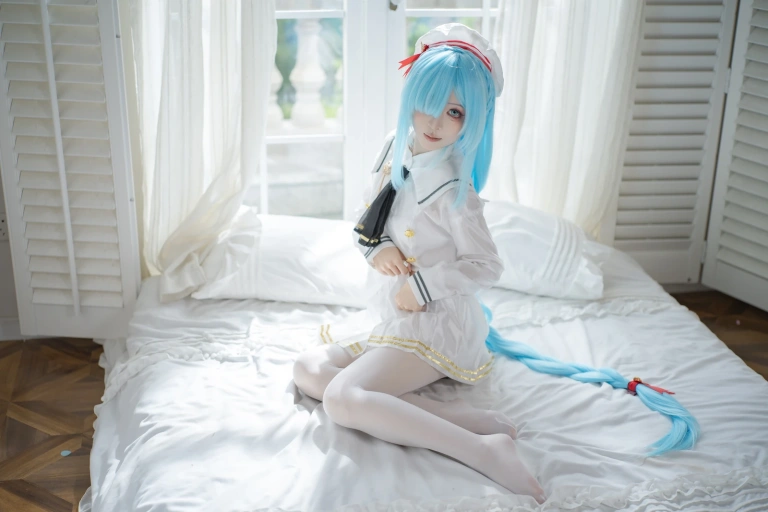 《碧蓝航线 雅努斯水手服》｜矢量鱼 · 38张写真