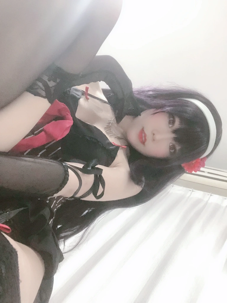 《诗羽学姐睡衣 自拍》｜香草喵露露 · 45张写真
