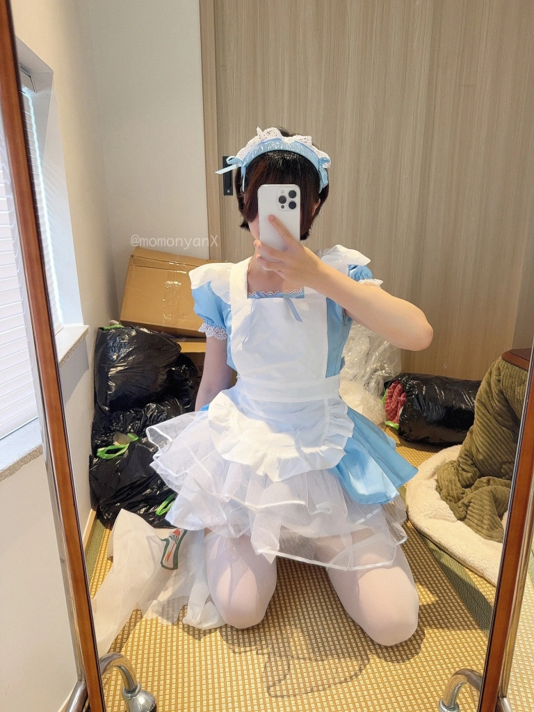 《[Fantia] 2025年08月订阅》｜雫しずく · 257张写真、2 个视频