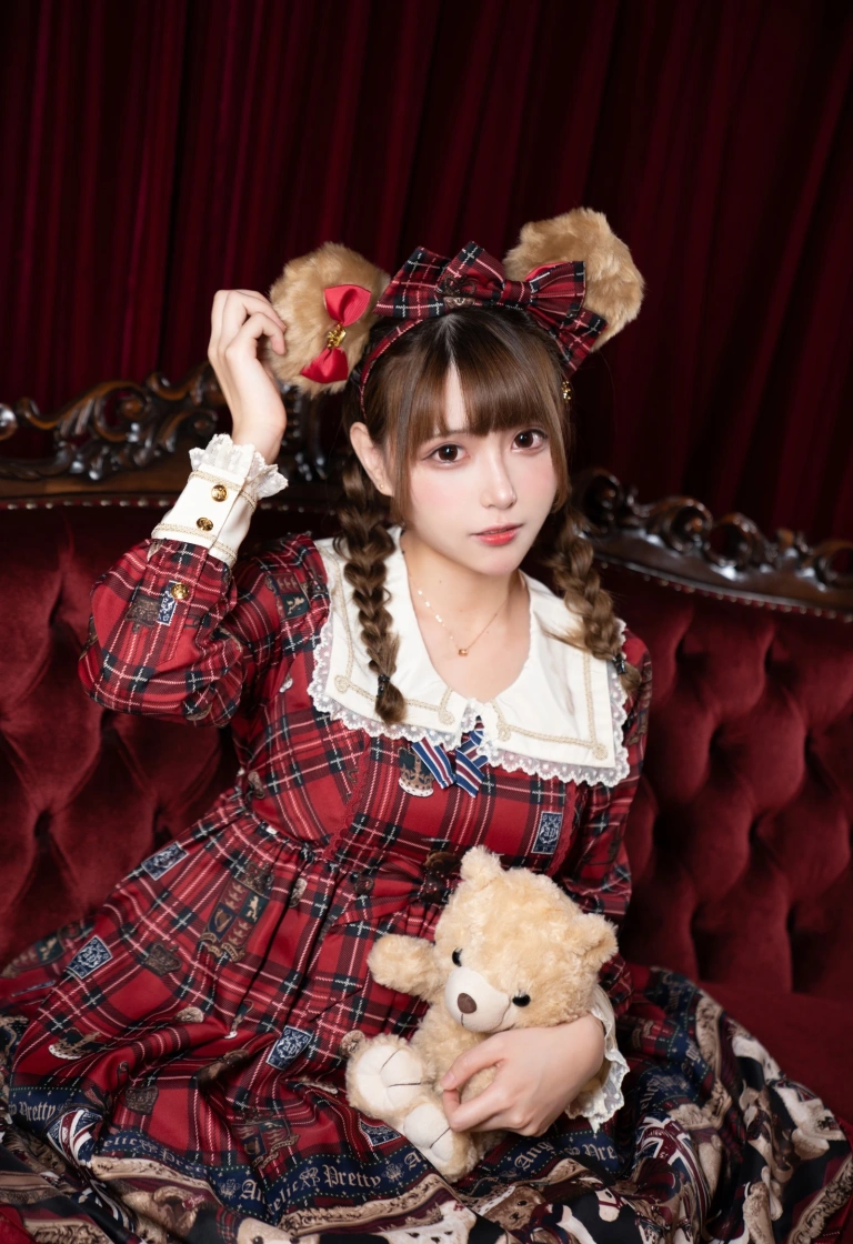 《Lolita 泰迪熊》｜凛子酱 · 10张写真