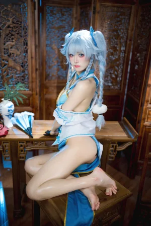 《PA15 翠雀媚》｜九柒喵 · 36张写真