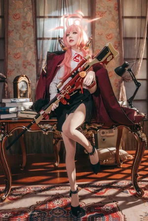 《碧蓝档案 陆八魔爱瑠》｜是一只熊仔 · 20张写真