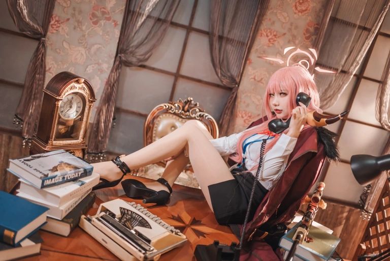 《碧蓝档案 陆八魔爱瑠》｜是一只熊仔 · 20张写真