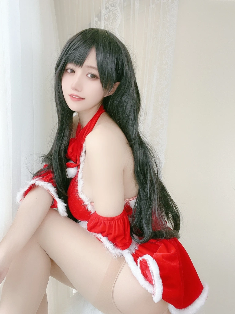 《红色圣诞礼物裙》｜小仓千代 · 23张写真