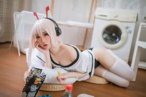 《绫波 宅版本》｜焖焖碳 · 29张写真