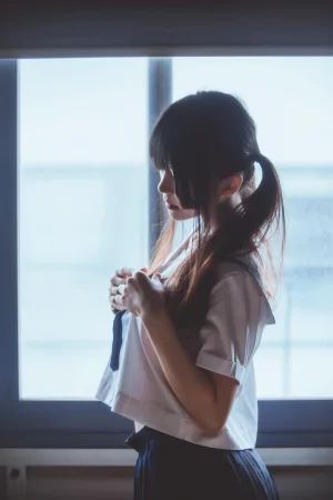 《蓝白水手服》｜桜桃喵 · 39张写真
