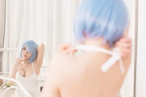 《舰长 蕾姆》｜末夜 · 42张写真