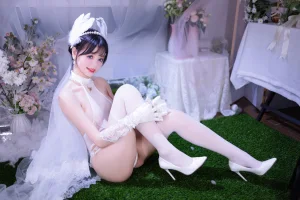 《白丝花嫁》｜星黛鹿鹿 · 50张写真
