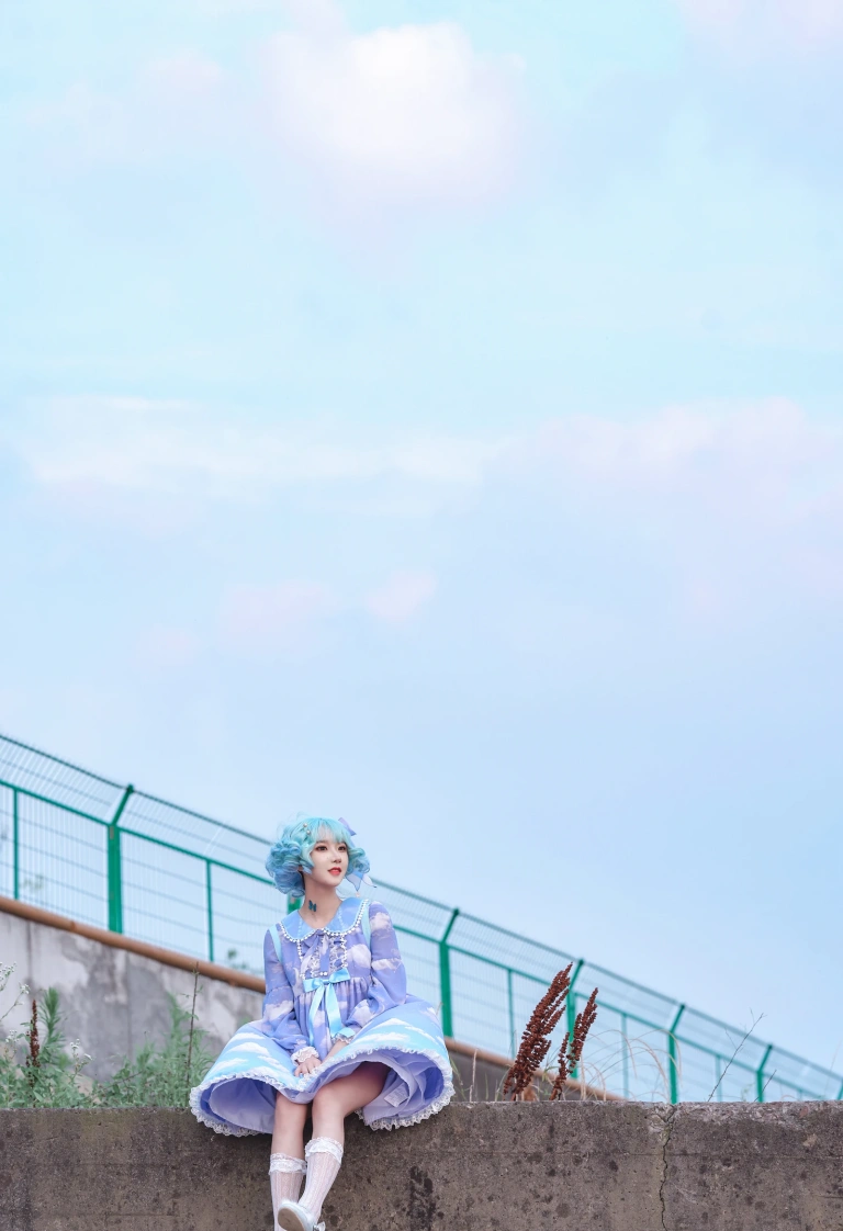 《Lolita蓝裙》｜阿包也是兔娘 · 9张写真