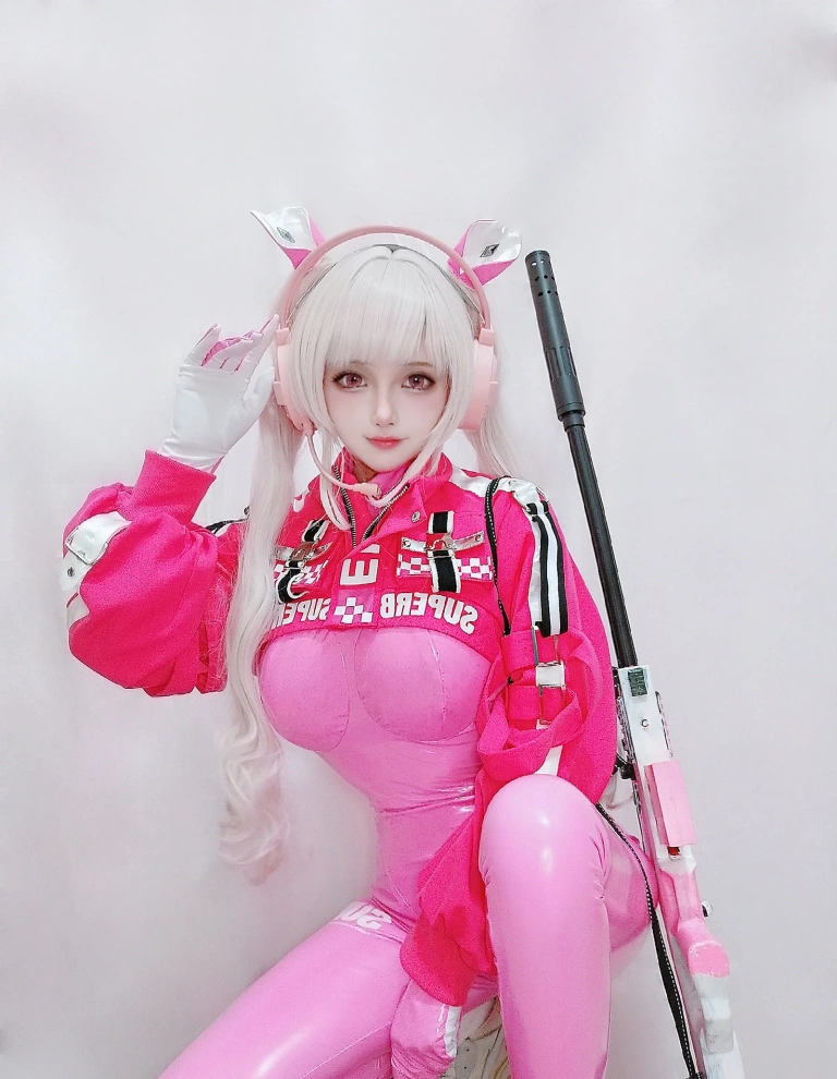 《NIKKE 胜利女神 爱丽丝》｜凛子酱 · 12张写真