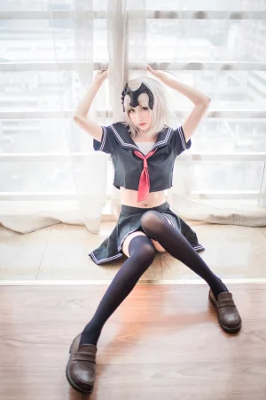 《贞德（黑）》｜木棉棉 · 23张写真