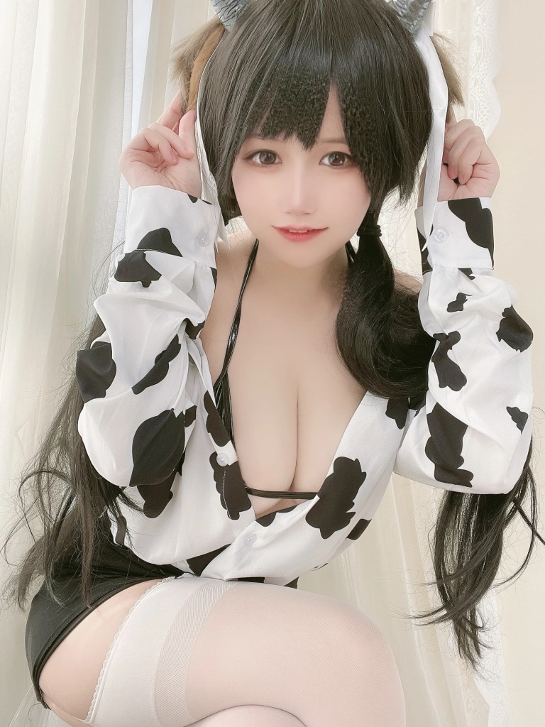 《奶牛衬衣》｜小仓千代 · 30张写真
