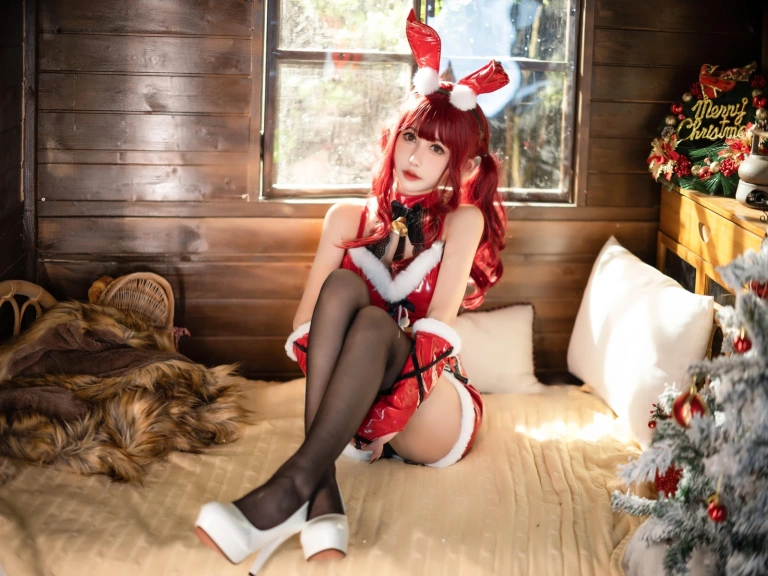 《红色圣诞兔》｜仙女月 · 32张写真