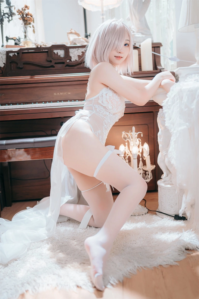 《玛修婚纱》｜花铃 · 63张写真