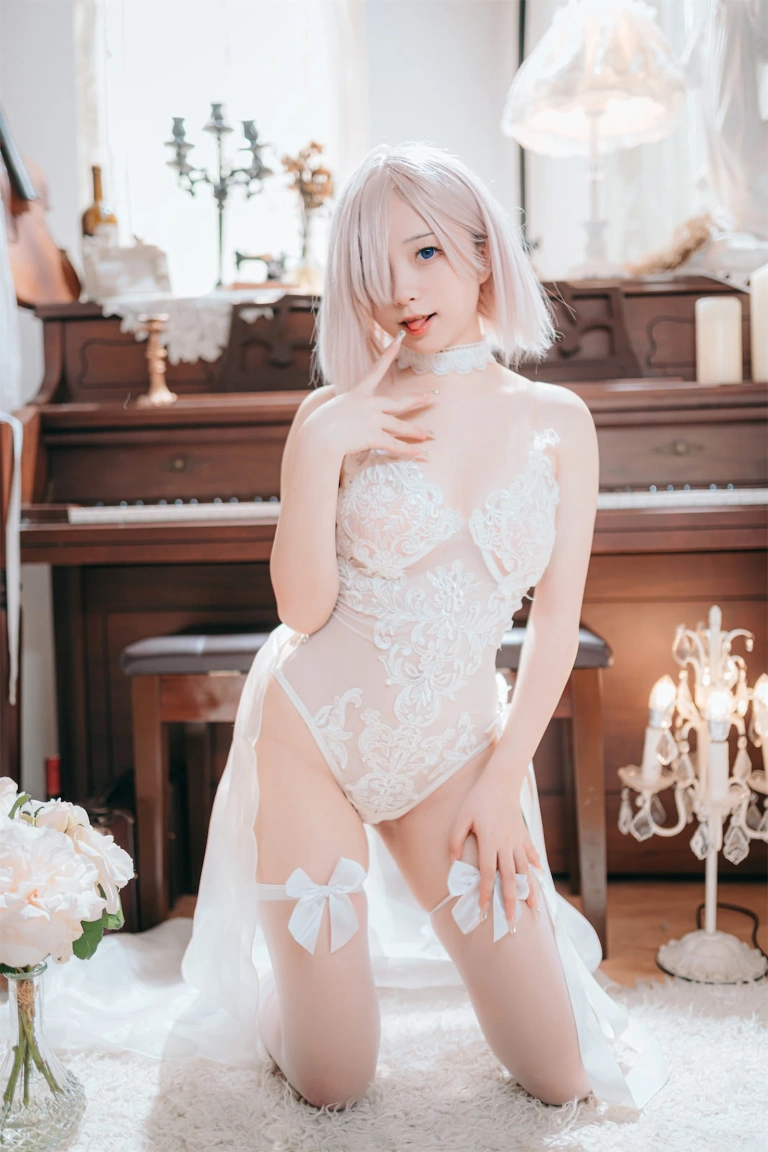 《玛修婚纱》｜花铃 · 63张写真
