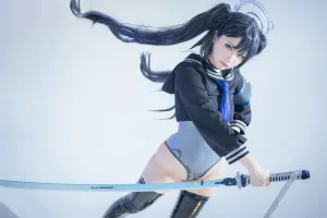 《蓝色袖章》｜是一只熊仔 · 25张写真