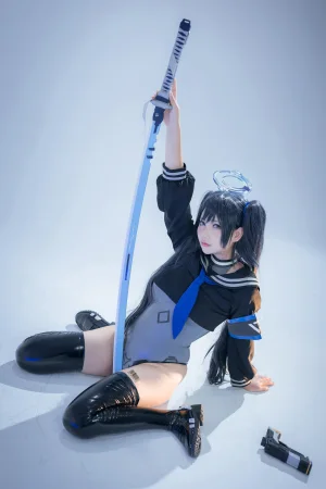 《蓝色袖章》｜是一只熊仔 · 25张写真