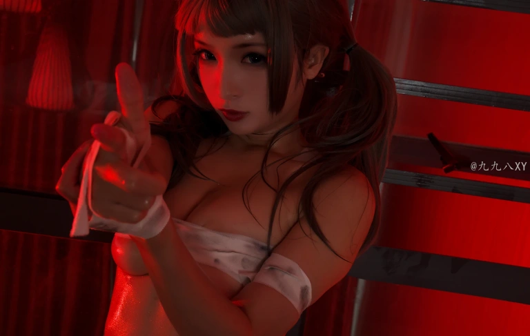 《绷带少女》｜九九八 · 32张写真