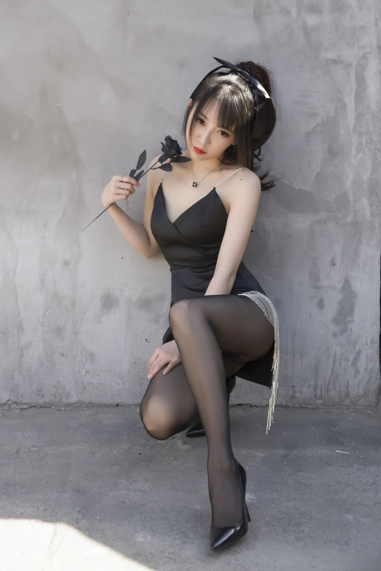 《黑色流苏》｜小女巫露娜 · 32张写真