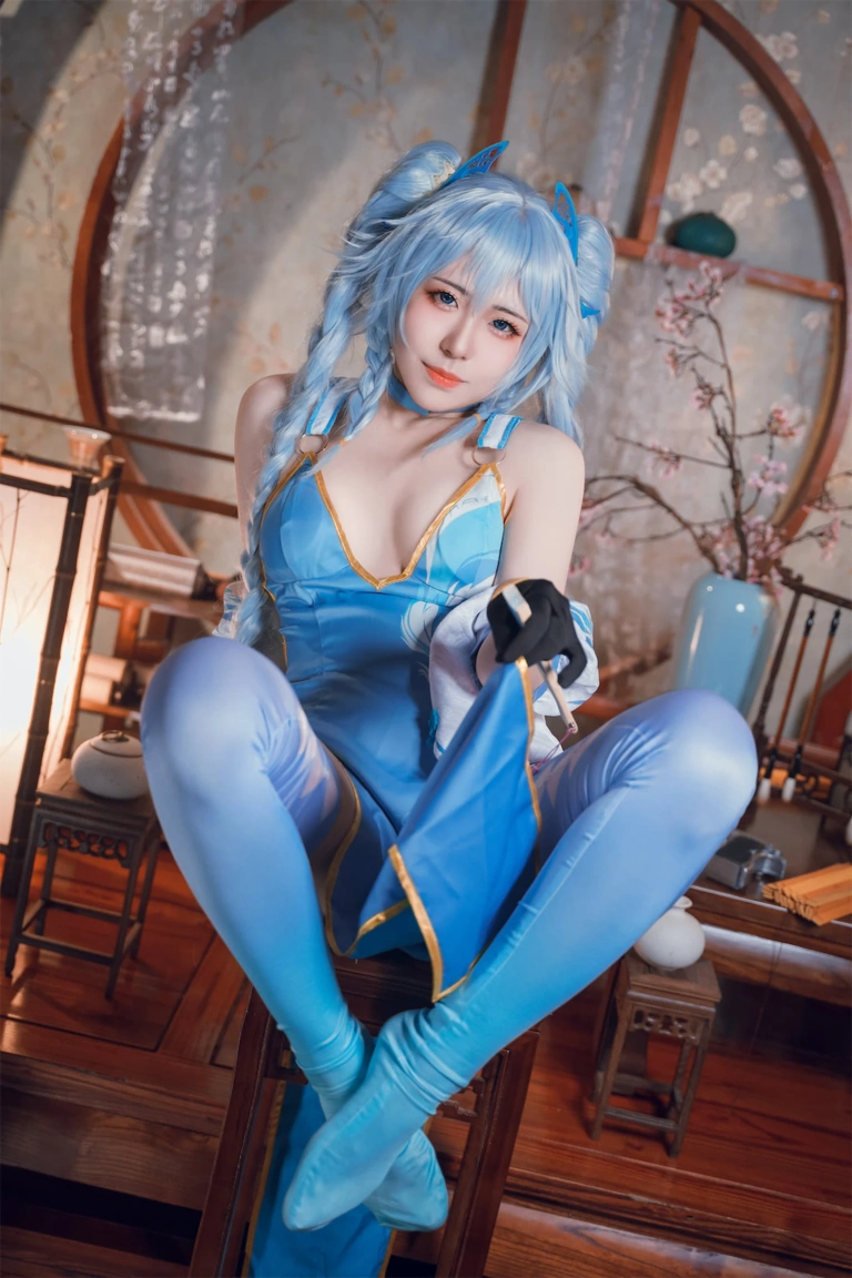 《少女前线 翠雀媚》｜虎森森 · 40张写真