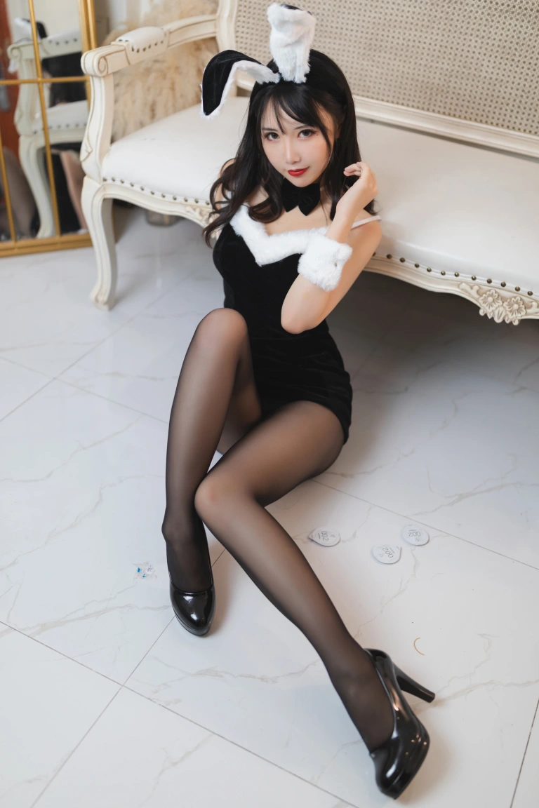 《大象兔女郎》｜面饼仙儿 · 41张写真