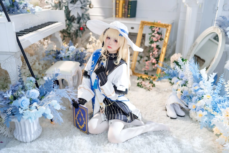 《鸣潮 菲比》｜九柒喵 · 43张写真