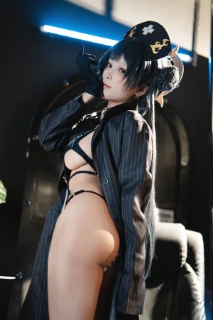 《蔚蓝档案 妃咲》｜三無人型 · 72张写真