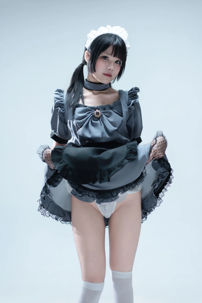 《手提箱与灰色女仆》｜清水凪 · 80张写真