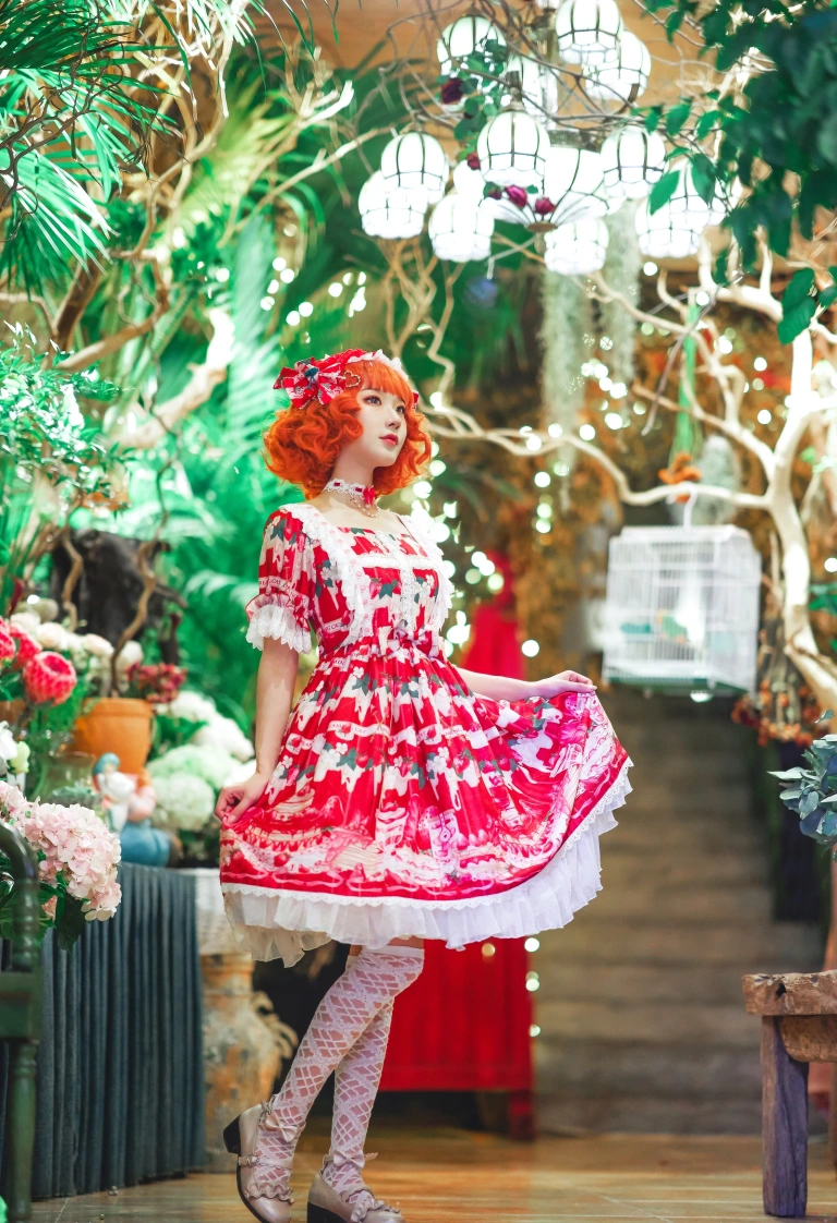 《Lolita红裙2》｜阿包也是兔娘 · 28张写真