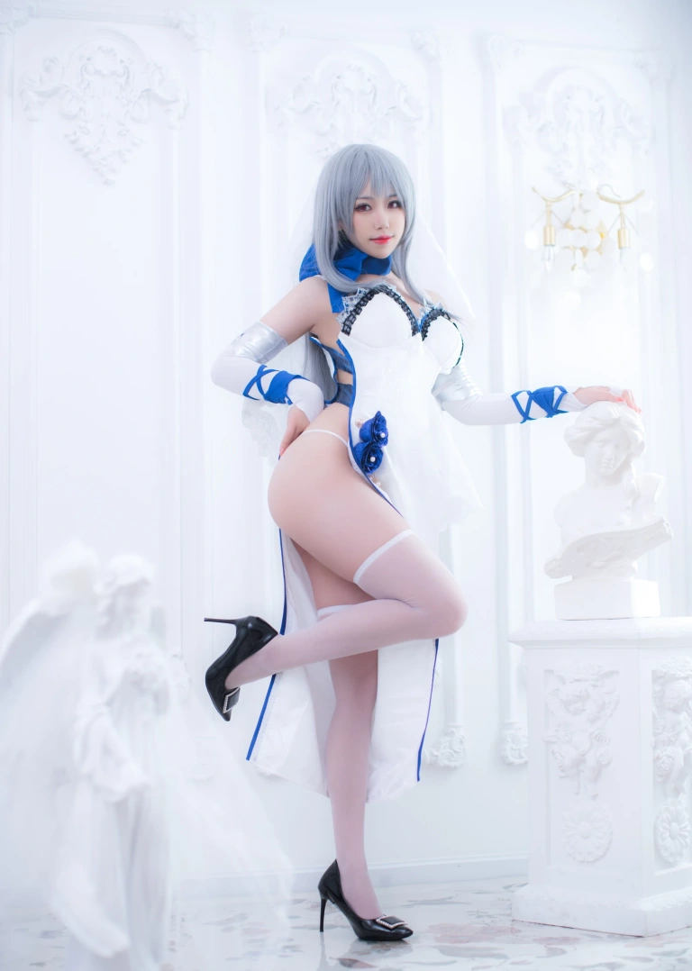 《路易九世礼服》｜芋圆侑子 · 12张写真