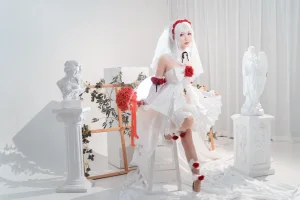 《德丽莎婚纱》｜面饼仙儿 · 13张写真