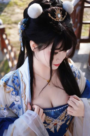 《2026年07月月票》｜一只毛毛帽 · 109张写真、9 个视频