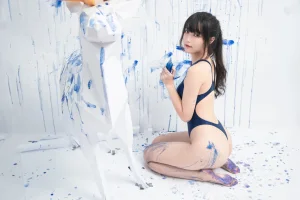 《蓝色闪粉》｜汪知子 · 35张写真