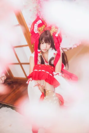 《灵梦 新年快乐》｜桜桃喵 · 45张写真