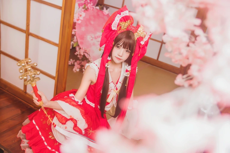 《灵梦 新年快乐》｜桜桃喵 · 45张写真