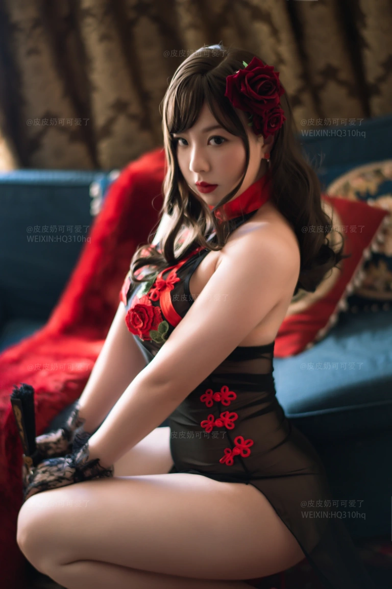 《玫瑰》｜皮皮奶 · 50张写真