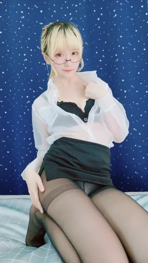 《定制 6-20 OL》｜星之迟迟 · 75张写真、5 个视频